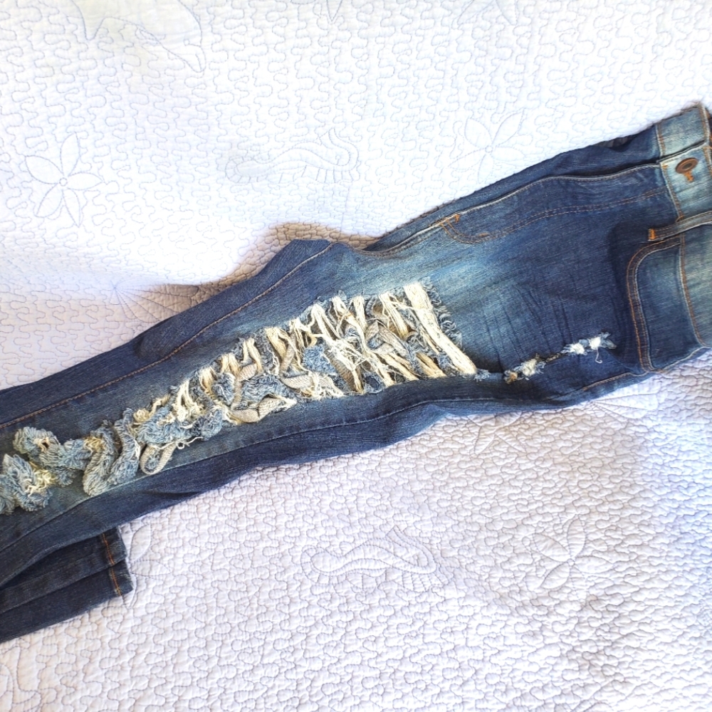 3x Aphrodite distressed jeggings